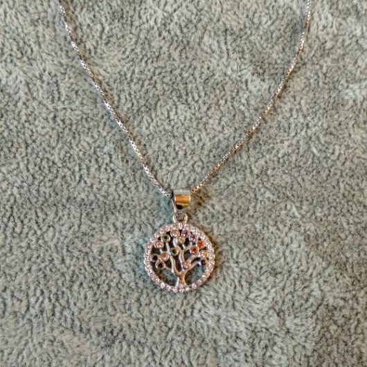 Collar con colgante  arbol Plata de Ley Rodiada  Nuevos (106)