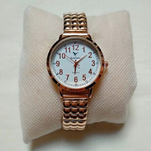 Reloj cadete dorado esfera blanca números correa flexible nuevo con etiquetas