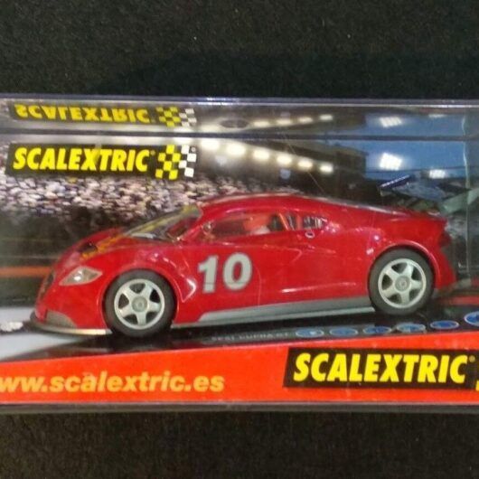 Seat Cupra GT SCALEXTRIC  COLOR ROJO nuevo y con caja