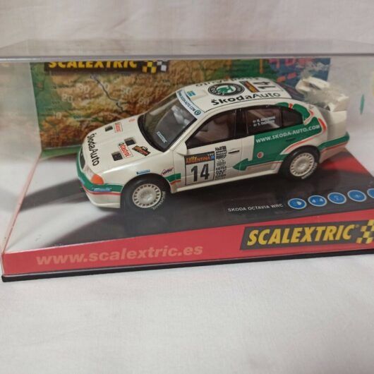 SCX Skoda Octavia WRC "Eriksson" Ref.61240 1/32 Nuevo (147)caja arañada