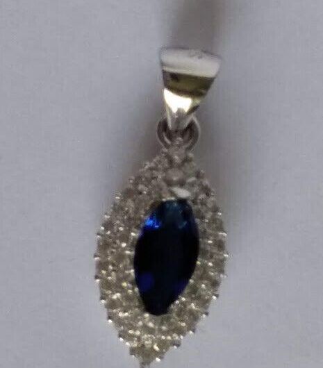 Colgante lagrima piedra azul y circonitas  en Plata de Ley rodiada 925 Nuevo