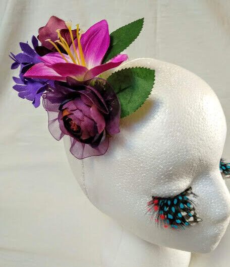 Tocado broche mujer flores tela combinando colores morados Nuevo