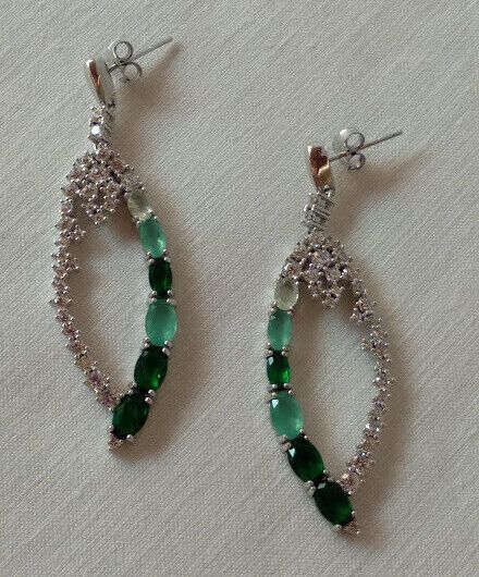 Pendientes Plata de Ley rodiada piedras verdes y blancas Presión Nuevos