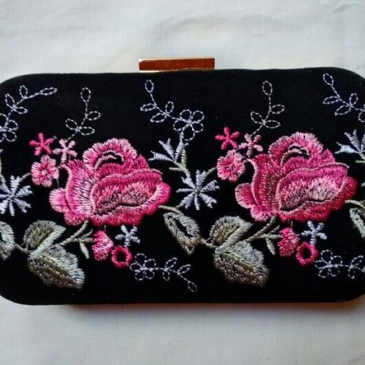Bolso fiesta,clutch,cartera de mano mujer con cadena con flores Nuevo