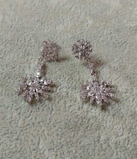 Pendientes bisuteria rodiada largos  Presión Nuevos (106)